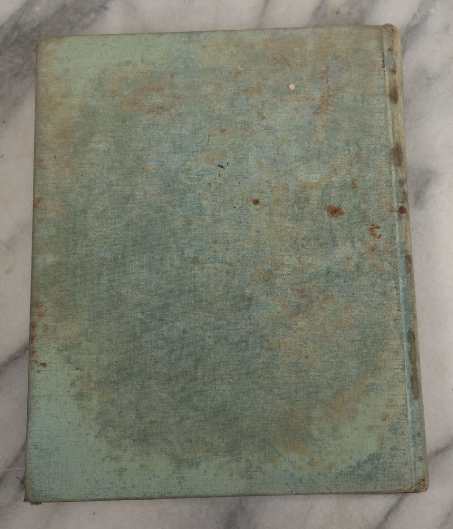 Lot 061 - "Anatomy And Drawing" Vintage Book By Victor Perard With Over One Thousand Illustrations Published By The Author, Third Edition, Fourth Printing, 1940