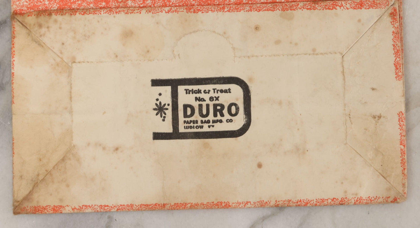 Lot 070 - Grouping Of Three "Trick Or Treat" Halloween Paper Bags With Ghost, Children In Costumes With Names Written In Sharpie Made By Duro Paper Bag Manufacturing Co., Ludlow, Kentucky, Trick Or Treat Design No. 6X