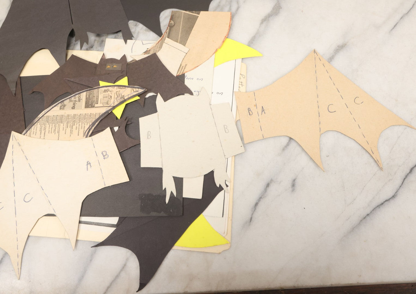 Lot 075 - Vintage School Class Halloween Craft Project Folder Grouping With Patterns For Bat Wings Other Crafting Materials As Found