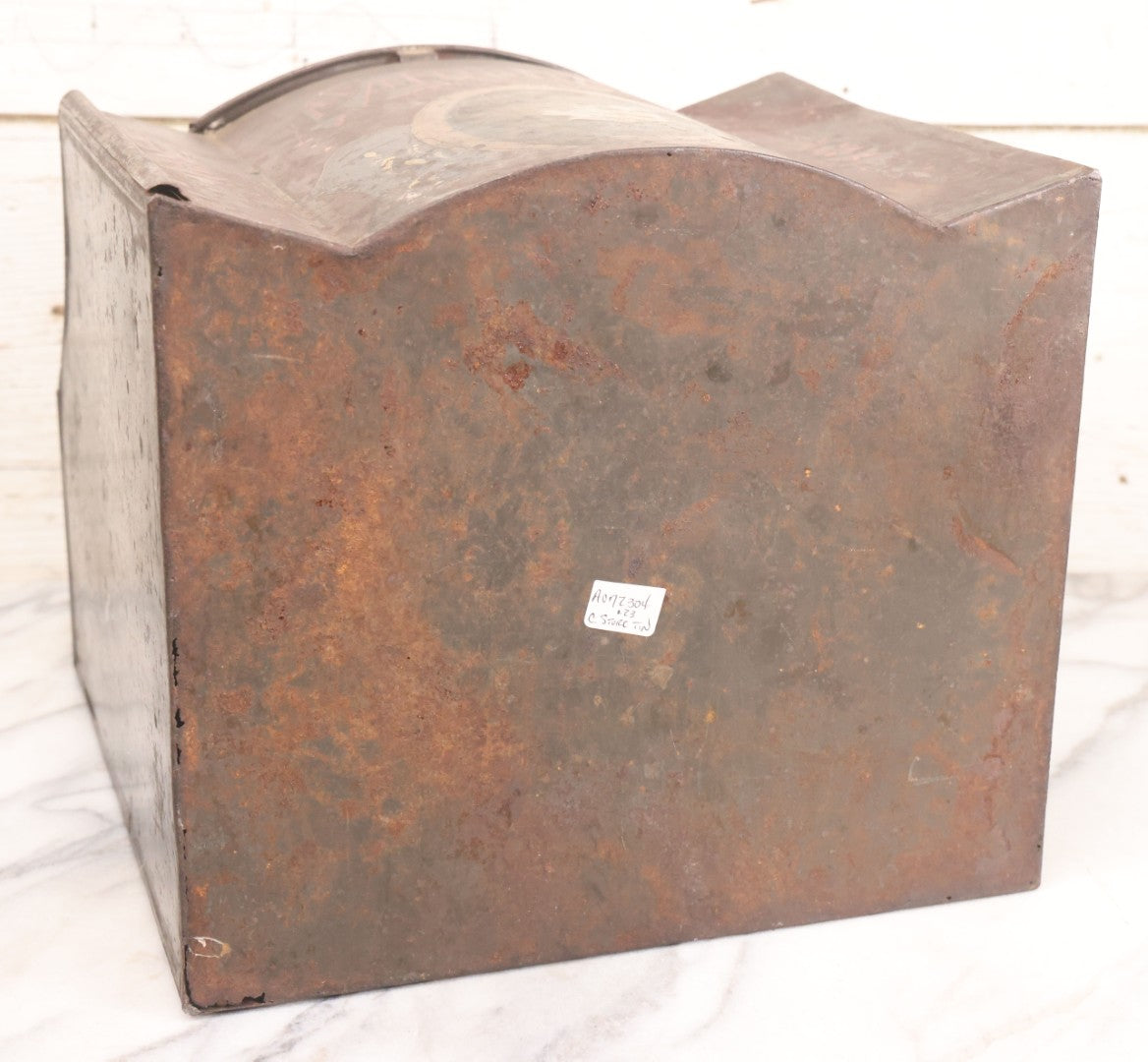 Lot 008 - Antique Hand Painted Mocha Coffee Store Tin With Victorian Woman Cameo Portrait, Painted Lettering, Porcelain Knob