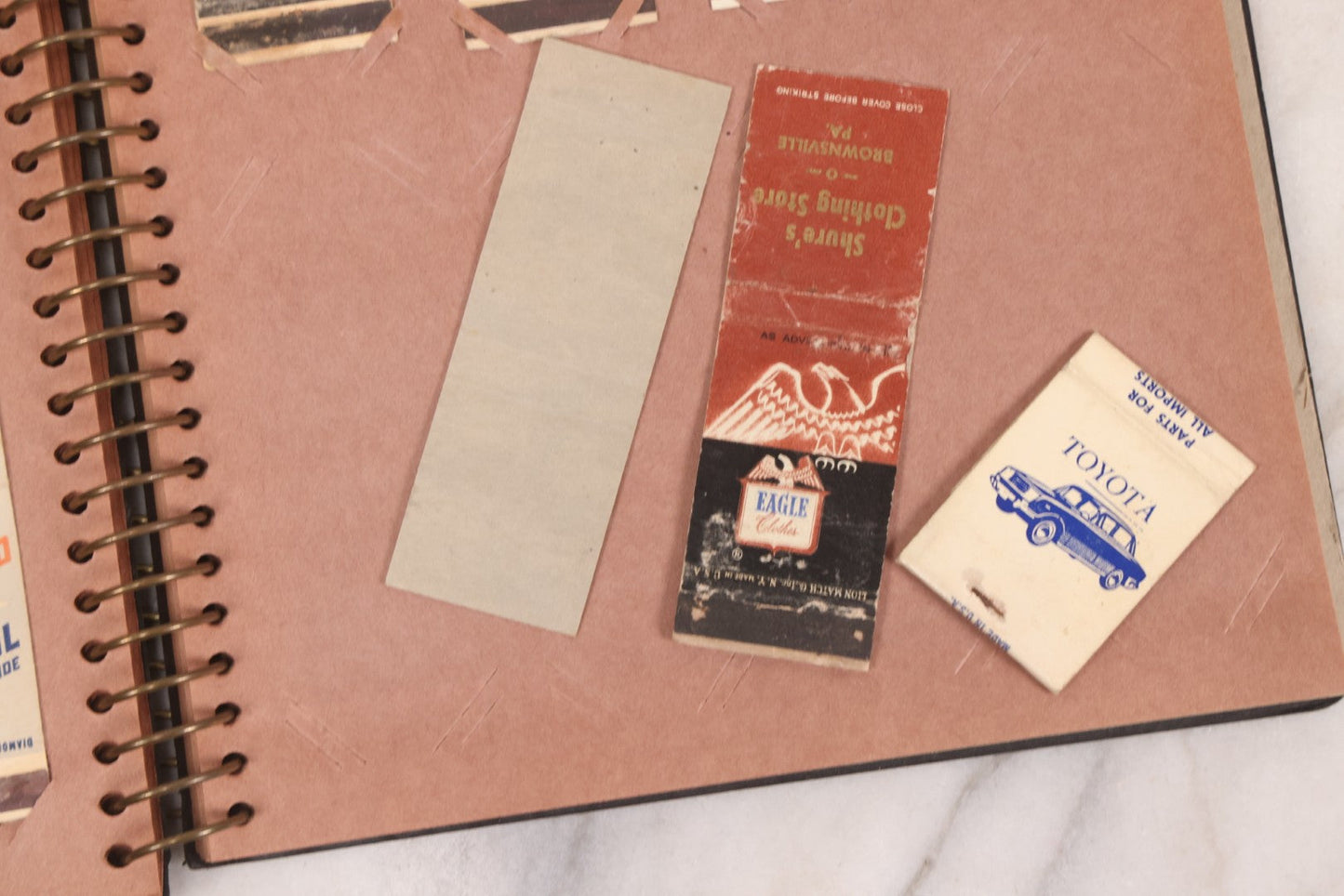 Lot 009 - Vintage Matchbook Cover Collection In "Twin Slit" Album With 100+ Match Book Covers Including Cocoanut Grove Nightclub, Location Of Deadly Fire In Boston, Red Devil Restaurant, New York, Many Others Clubs And Restaurants, Pinups, And More