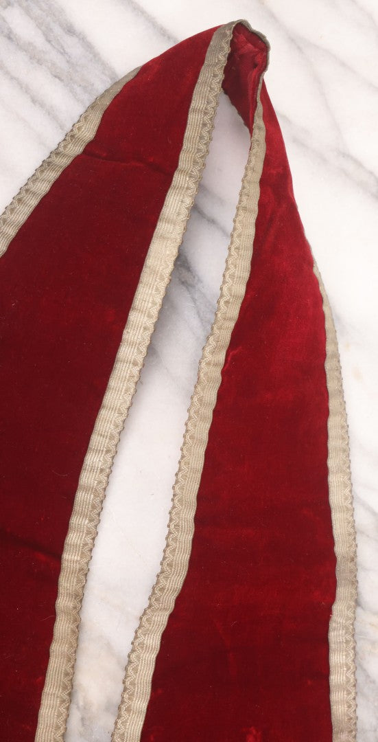 Lot 014 - Single Antique Fraternal Sash Collar With Red Coloring, Red, White, And Blue Fabric Medallion, And Silver Colored Tassels