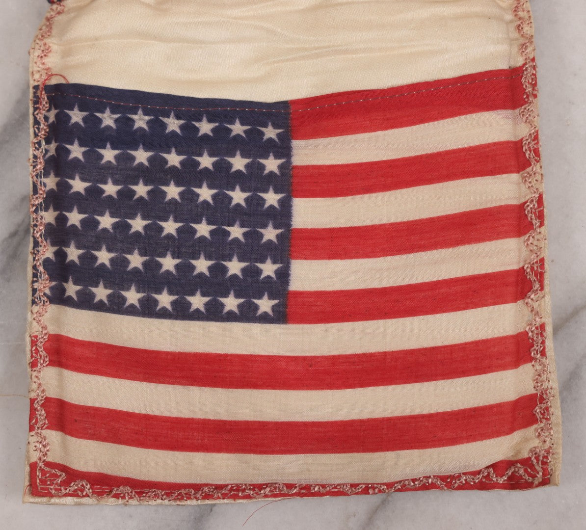 Lot 019 - Antique World War One Commemorative Souvenir "Forget-Me-Not" Silk Pillow Pouch With 48-Star Flag, Graphics Of Soldier And Sweetheart, "Spirit Of 1917"