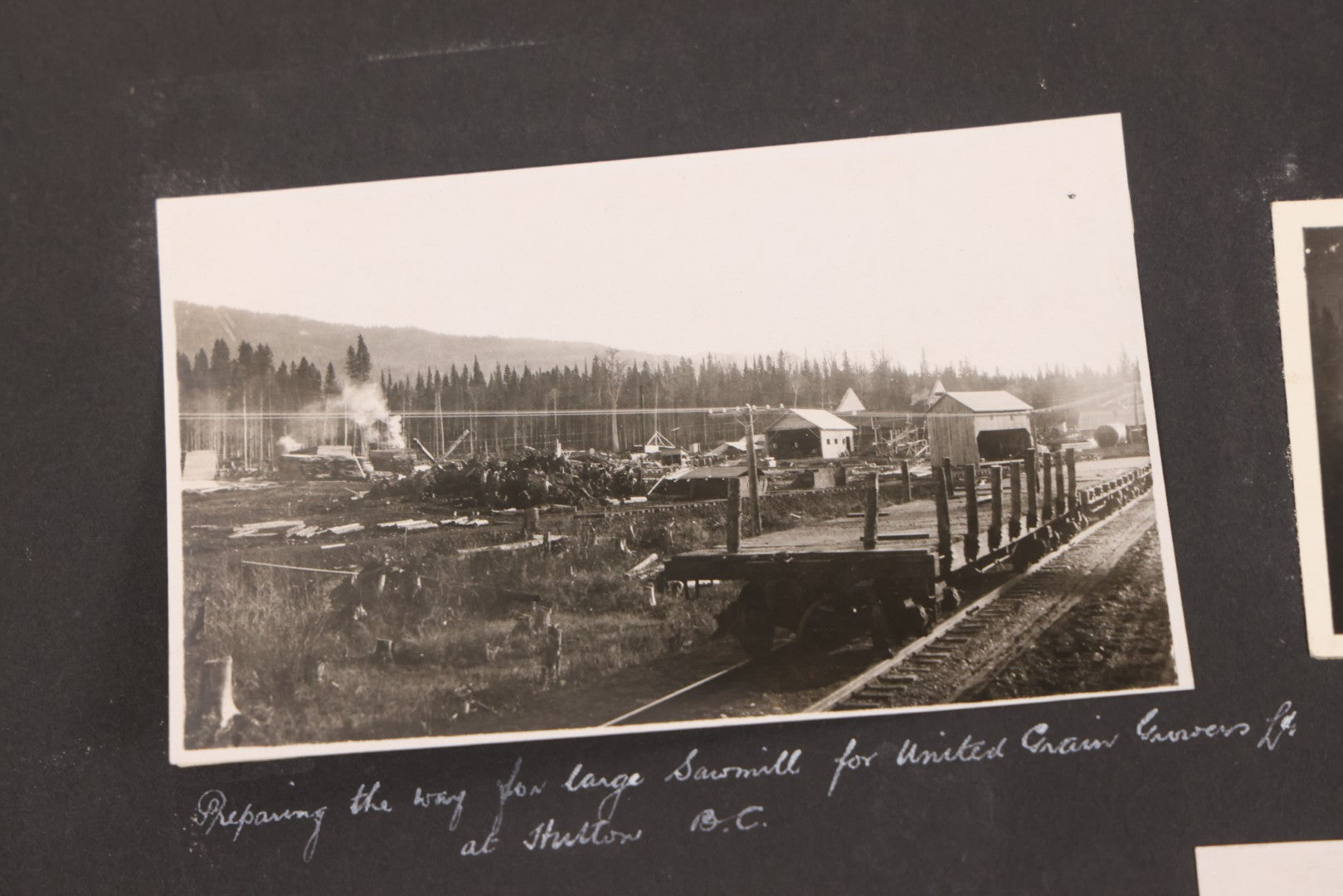 Lot 021 - Antique Snapshot Photo Album Containing 250+ Photographs Including Many Photos Of British Columbia, Railroad Accident, Bears And Bear Hunting, Animals, Cars, And Children, Circa 1905-1920, Note Pages Loose, No Covers