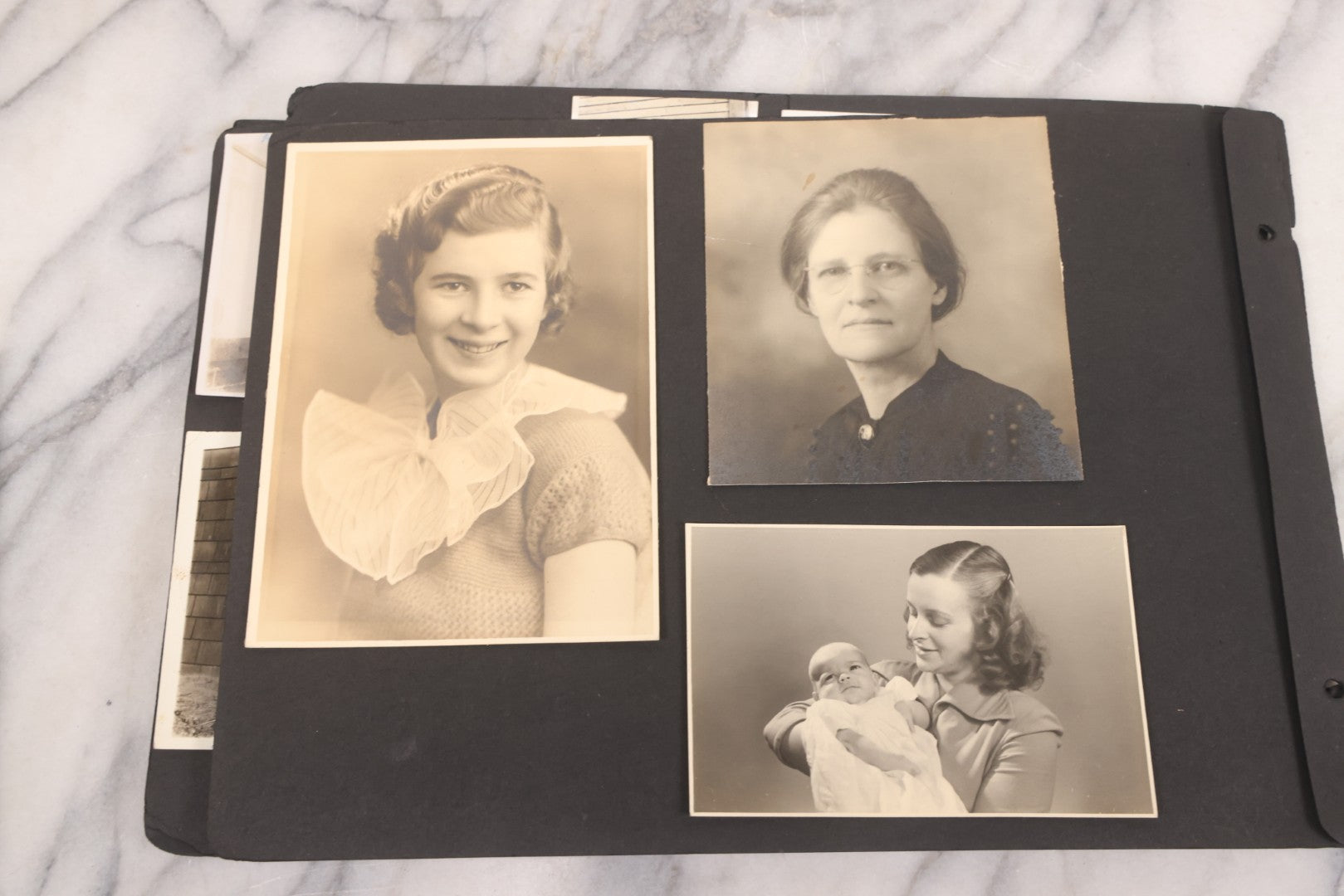 Lot 021 - Antique Snapshot Photo Album Containing 250+ Photographs Including Many Photos Of British Columbia, Railroad Accident, Bears And Bear Hunting, Animals, Cars, And Children, Circa 1905-1920, Note Pages Loose, No Covers