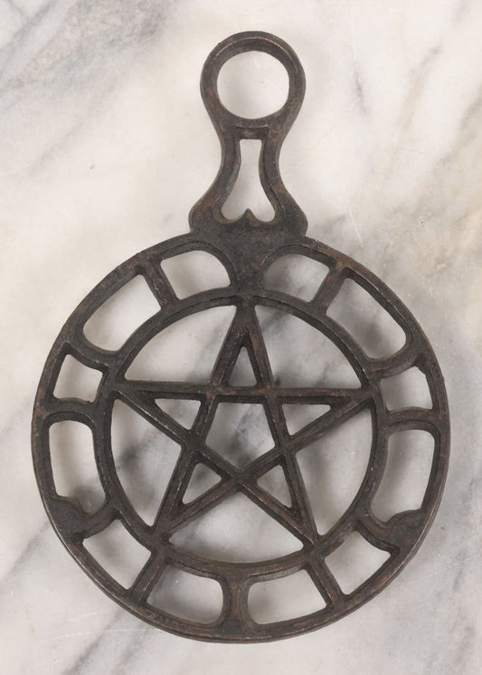 Lot 041 - Vintage Cast Iron Pentagram Metal Trivet With Three Feet