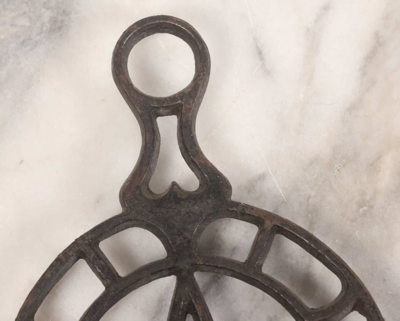 Lot 041 - Vintage Cast Iron Pentagram Metal Trivet With Three Feet