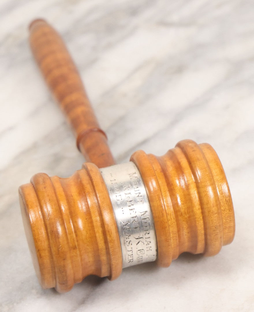 Lot 043 - Vintage Tiger Maple Masonic Gavel Hammer With Engraved Badge, "Mount Moriah A.F. & A.M., Albert K. Courmier, 1945, Master, 1946"