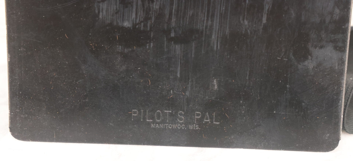 Lot 048 - Vintage "Pilot's Pal" Metal Clipboard With Ergonomic Design And Thigh Strap For Pilot Use, Made In Manitowoc, Wisconsin