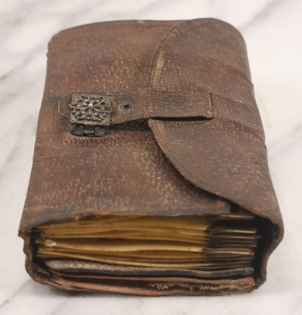 Lot 050 - Antique Leather Fly Fisherman's Wallet Book With Celluloid Pages, Many Fly Fishing Lures, Some Marked "Playfair's, Made In Scotland," Note Flies Have Varying Degrees Of Ware, Losses, As Found