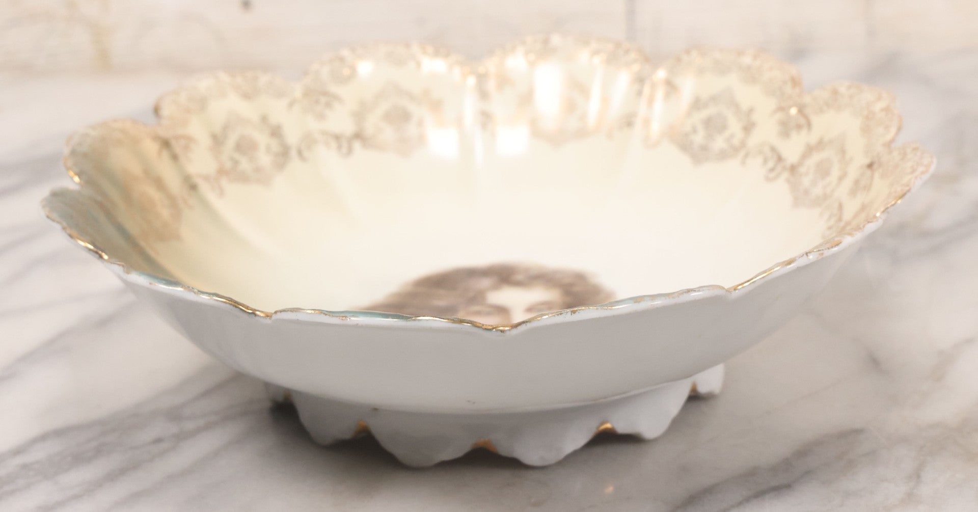 Lot 074 - Antique Bavarian Porcelain Portrait Plate Bowl Featuring A Beautiful Woman, Marked “R.C. Malmaison Bavaria” With Rosenthal-Style Crossed Scepters Hallmark, Circa 1900, 9-1/4" Diameter