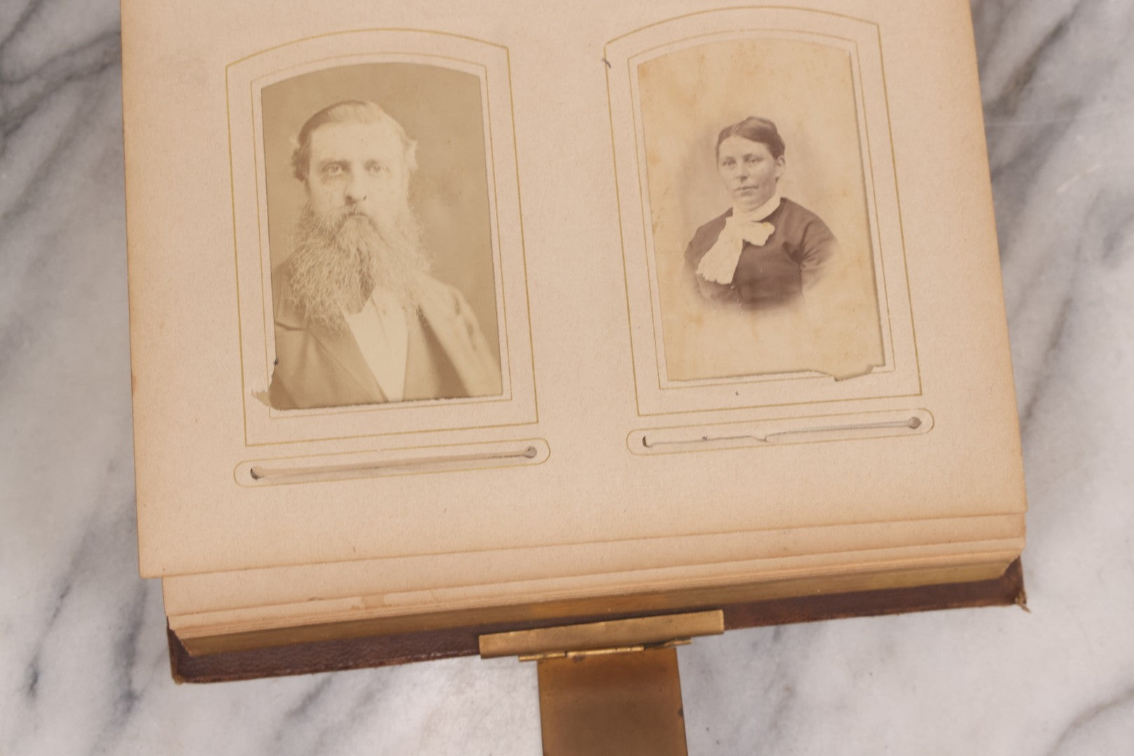 Lot 089 - Antique Leather Cabinet Card Photo Album With Engraved Metal Clasp "Bertha", Containing 6 Cabinet Card And 67 Carte De Visite C.D.V. Photos