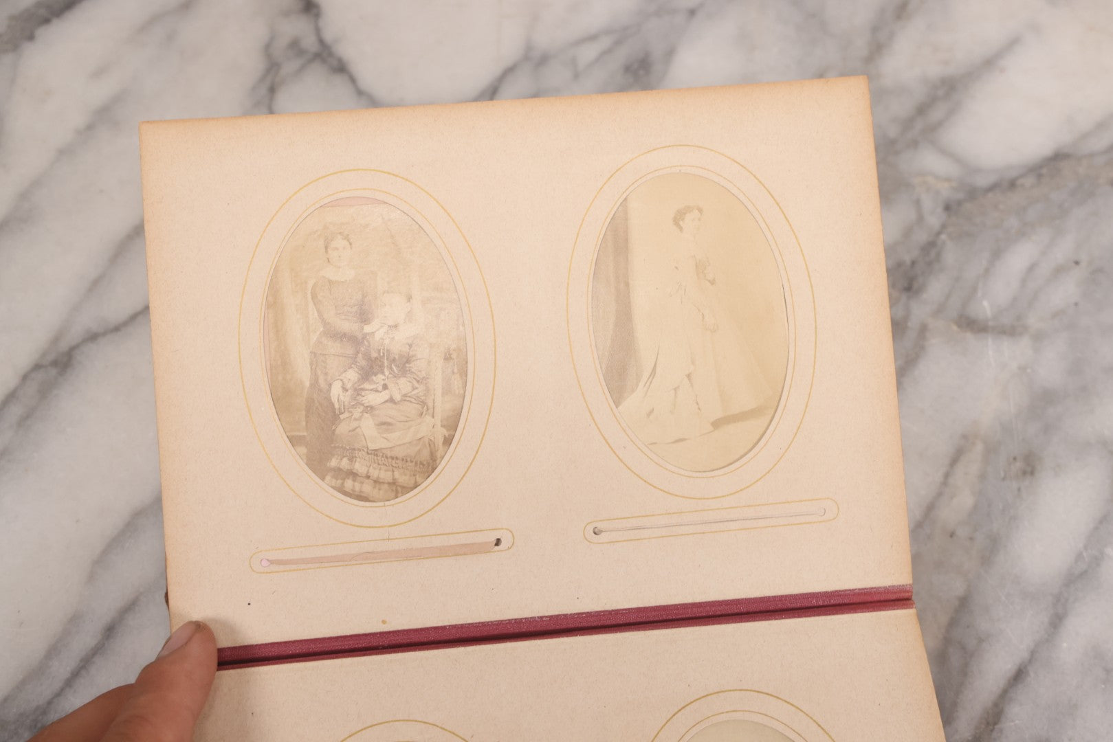 Lot 089 - Antique Leather Cabinet Card Photo Album With Engraved Metal Clasp "Bertha", Containing 6 Cabinet Card And 67 Carte De Visite C.D.V. Photos