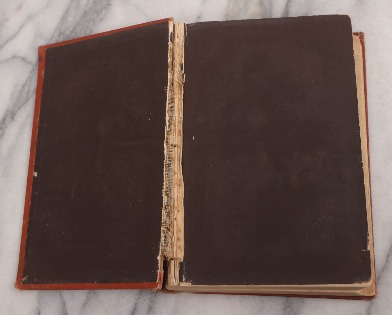 Lot 106 - "The Ladies Medical Guide" Antique Book By S. Pancoast, M.D., Illustrated With Over 100 Engravings, John E. Potter And Company, Publishers, Philadelphia, 1875