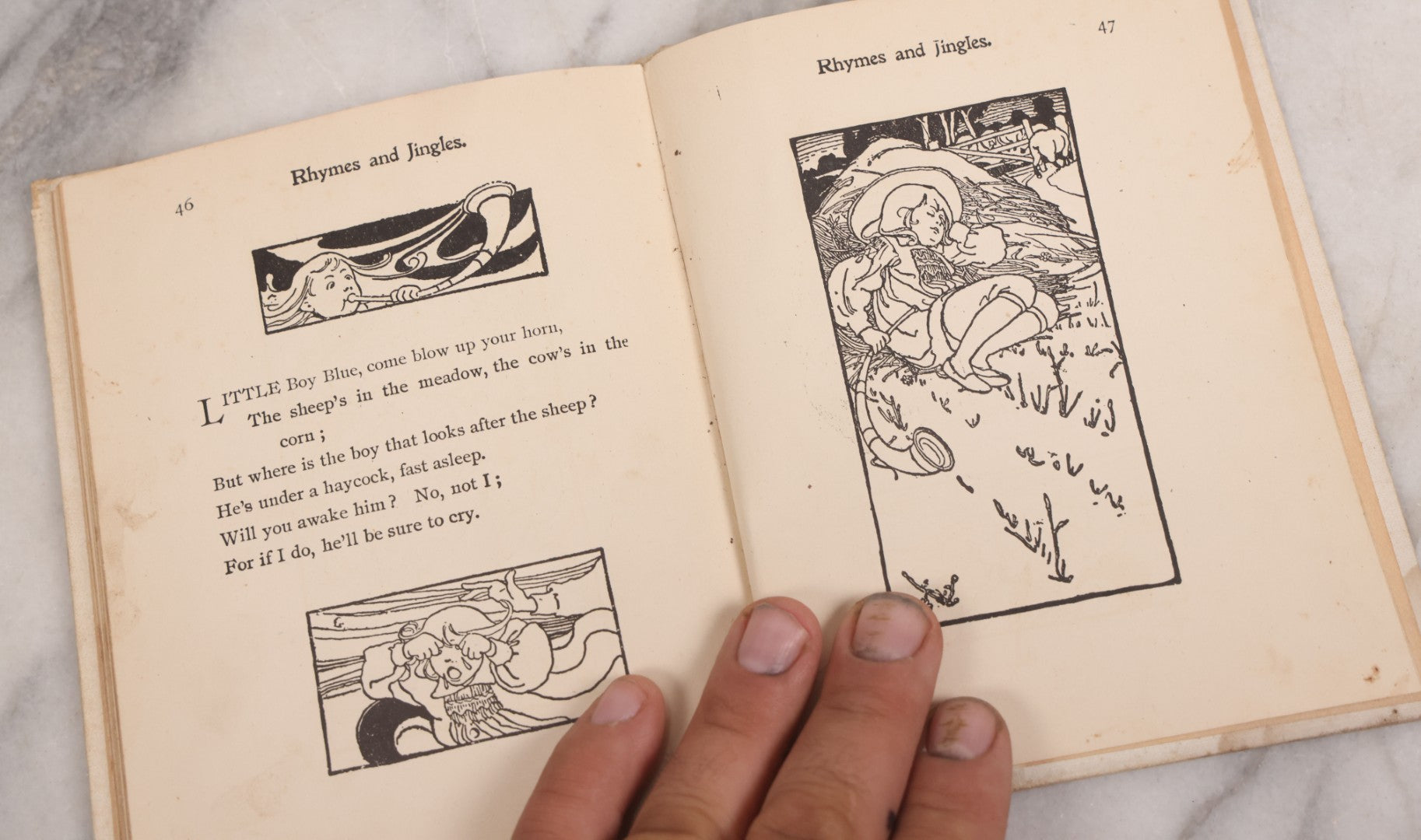 Lot 112 - "Chicken Little" Antique Children's Book From The Altemus' Banbury Cross Series With 47 Illustrations, With "The Story Of Whittington And His Cat," Gold Embossed And Illustrated Front Cover, Henry Altemus Company, Publishers, Philadelphia, 1904