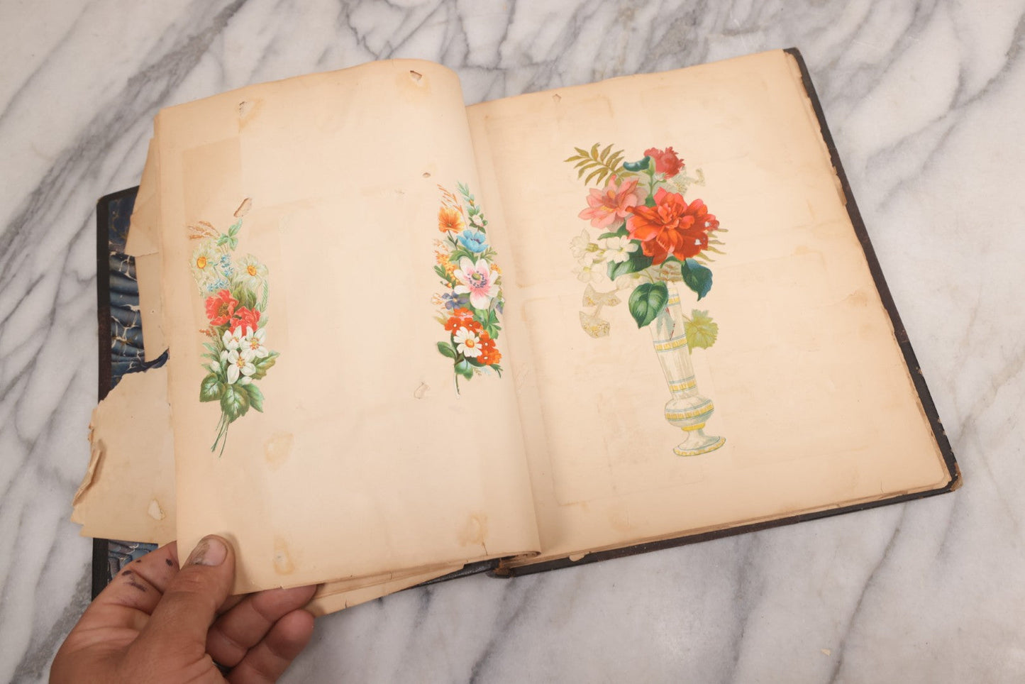 Lot 117 - Antique Victorian Scrapbook "Card Album" Containing 50+ Pieces Including Trade Cards, Die Cuts, Calling Cards, And Other Scraps