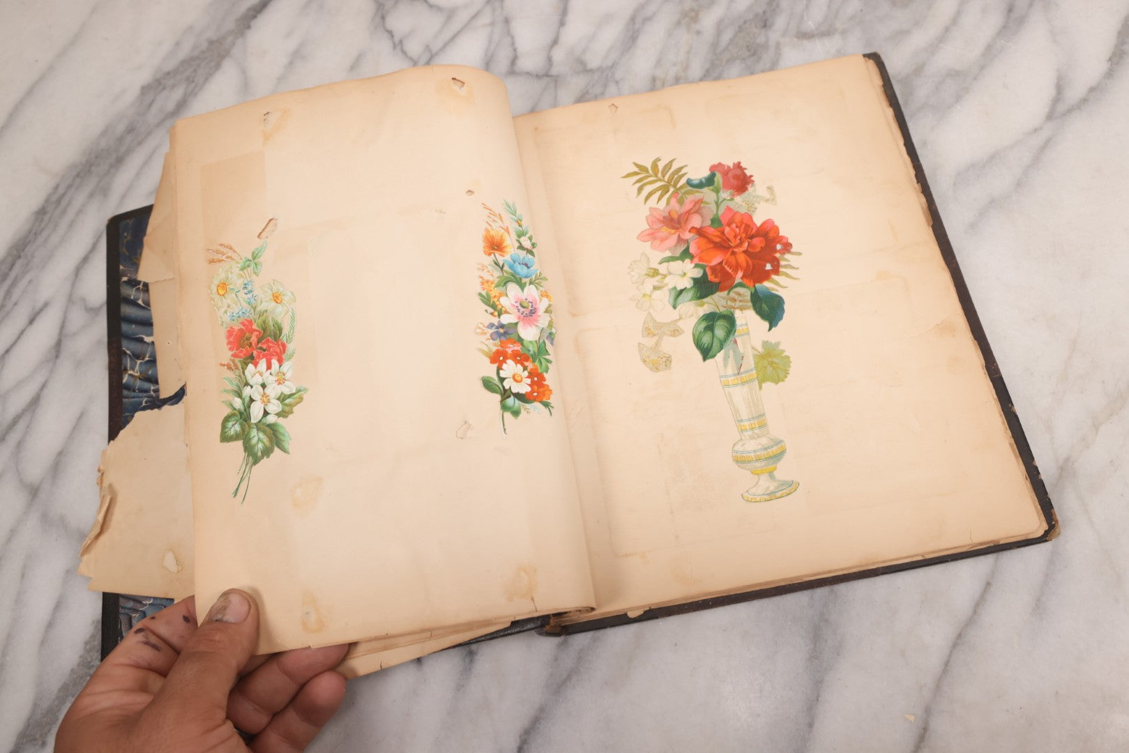 Lot 117 - Antique Victorian Scrapbook "Card Album" Containing 50+ Pieces Including Trade Cards, Die Cuts, Calling Cards, And Other Scraps