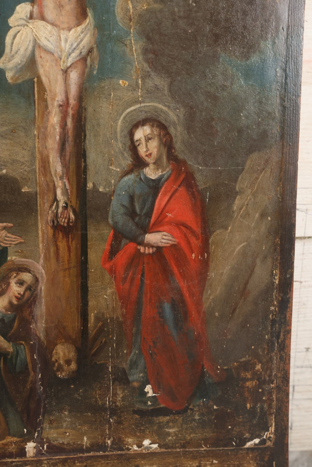 Lot 002 - Antique 19th Century Religious Devotional Painting On Wood Panel Depicting The Crucifixion Of Jesus With Mourners, Skull Of Adam 