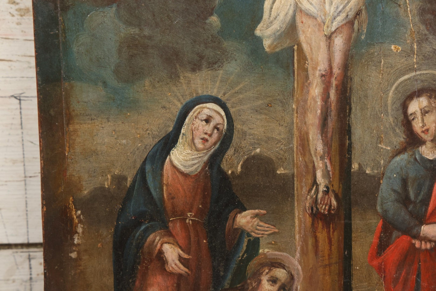 Lot 002 - Antique 19th Century Religious Devotional Painting On Wood Panel Depicting The Crucifixion Of Jesus With Mourners, Skull Of Adam 