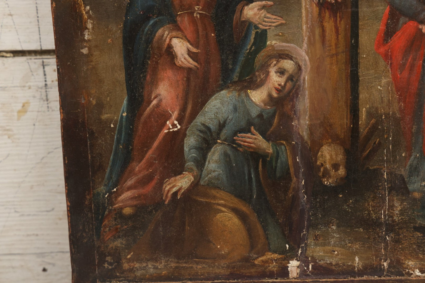 Lot 002 - Antique 19th Century Religious Devotional Painting On Wood Panel Depicting The Crucifixion Of Jesus With Mourners, Skull Of Adam 