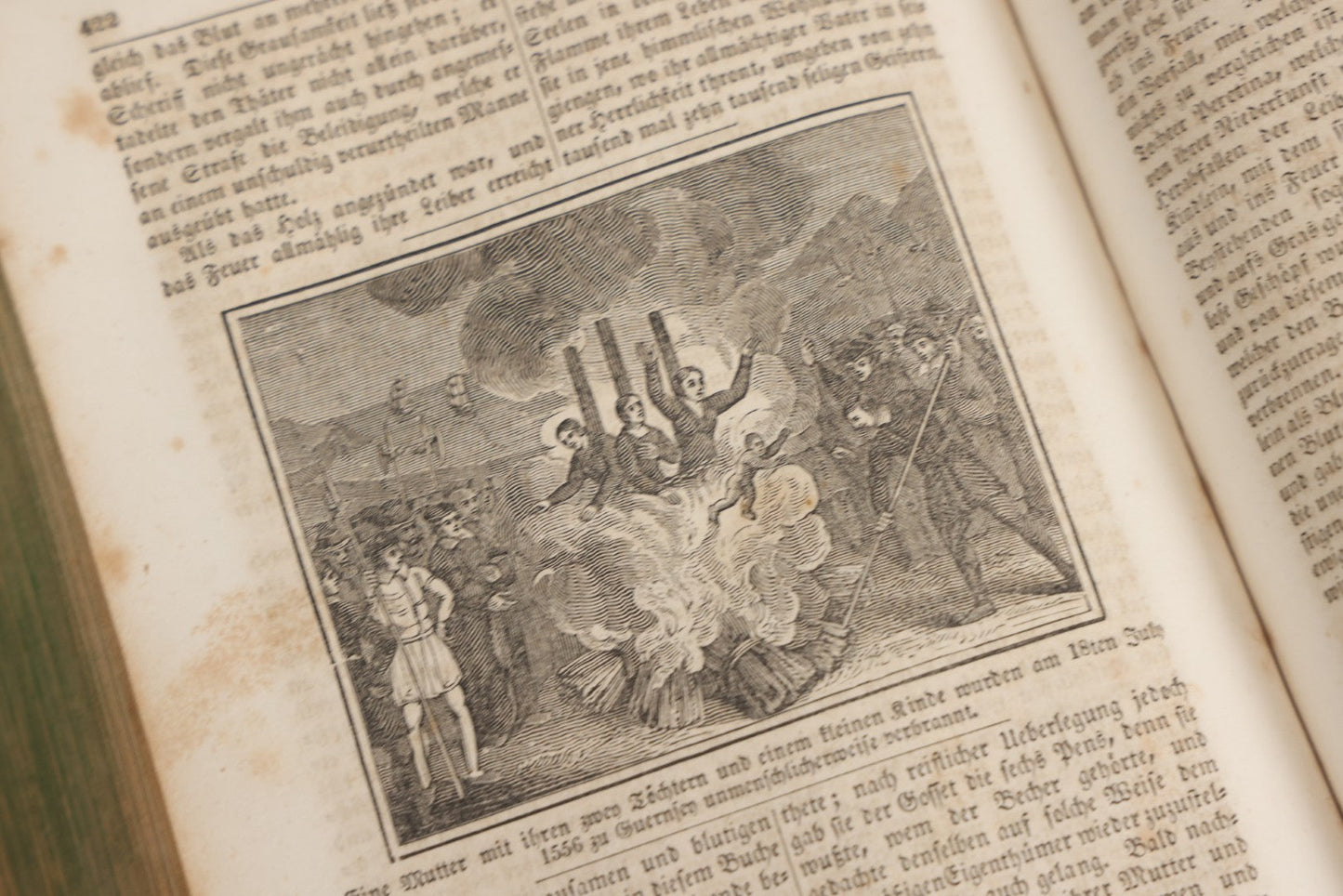 Lot 003 - Foxe's Book Of Martyrs, "History Of Christian Martyrdom, [...] The Lives, Sufferings, And Glorious Deaths Of Martyrs" By John Foxe, Illustrated With Gruesome Engravings, German Language, George W. Ment And Son, Publishers, Philadelphia, 1840