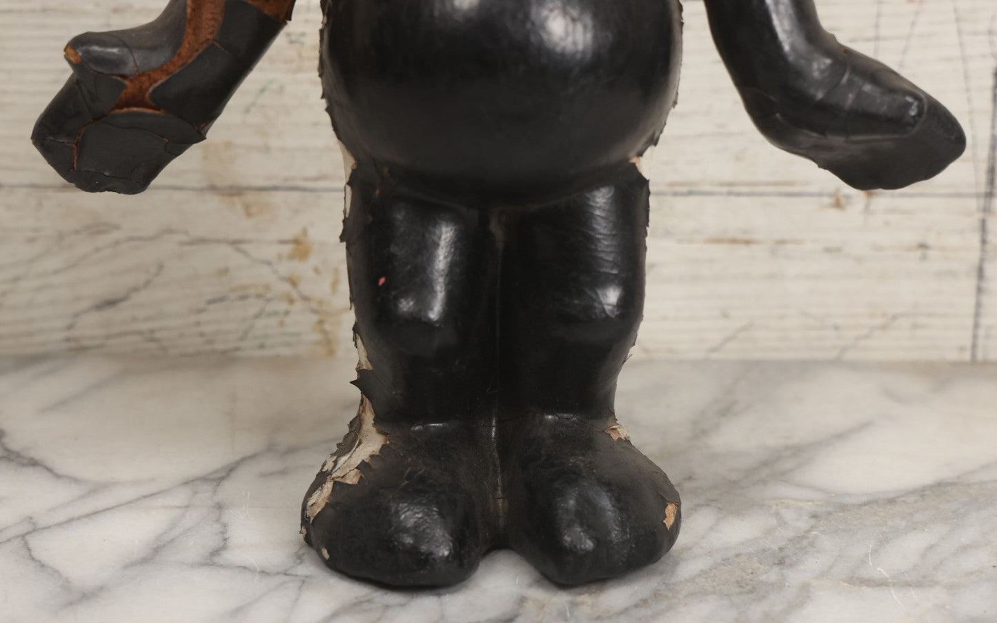 Lot 006 - Antique Felix The Cat Composition Figure With Jointed Arms, Copyright 1924 By Pat Sullivan 