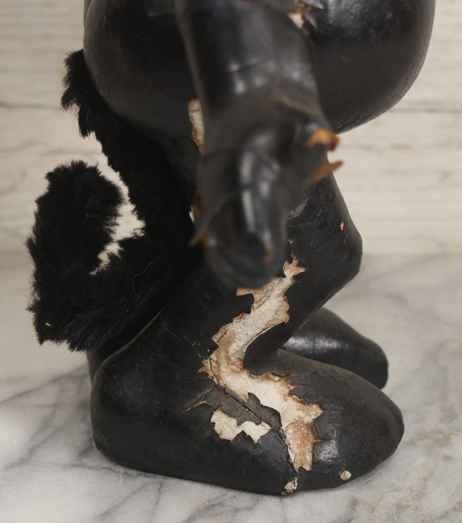 Lot 006 - Antique Felix The Cat Composition Figure With Jointed Arms, Copyright 1924 By Pat Sullivan 