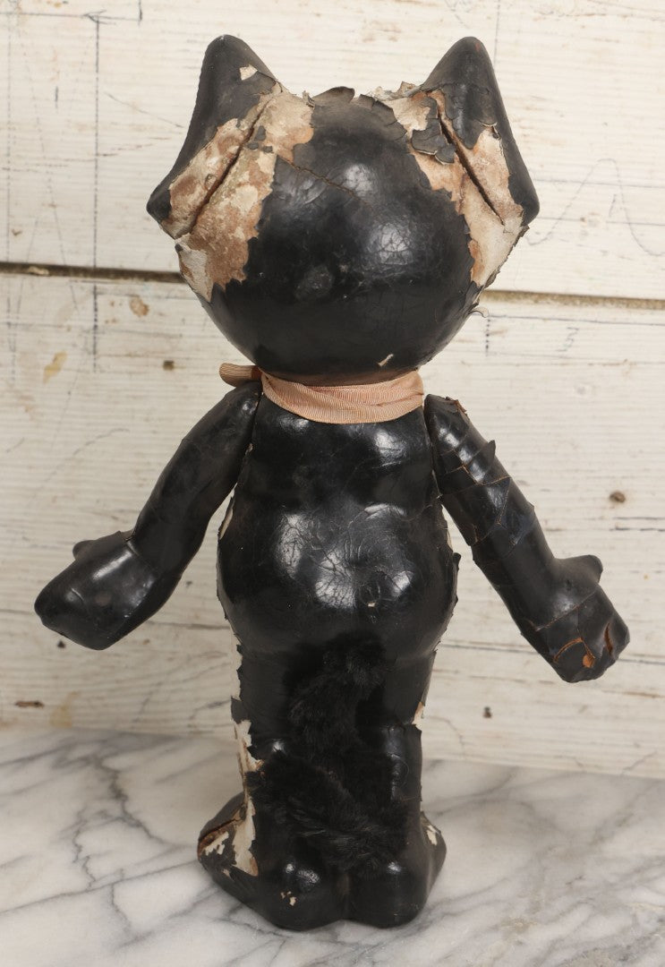 Lot 006 - Antique Felix The Cat Composition Figure With Jointed Arms, Copyright 1924 By Pat Sullivan 
