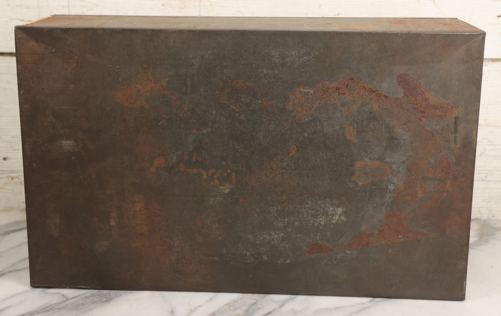 Lot 011 - Vintage Humpty-Dumpty Lumps, Cocoanut-Coated Candy Advertising Store Display Tin With Paper Labels, Clown Motif, "Everybody's Candy - The Candy That's Dandy," Liebenthal Bros. & Co., Note Severe Wear, Losses, Staining To Labels