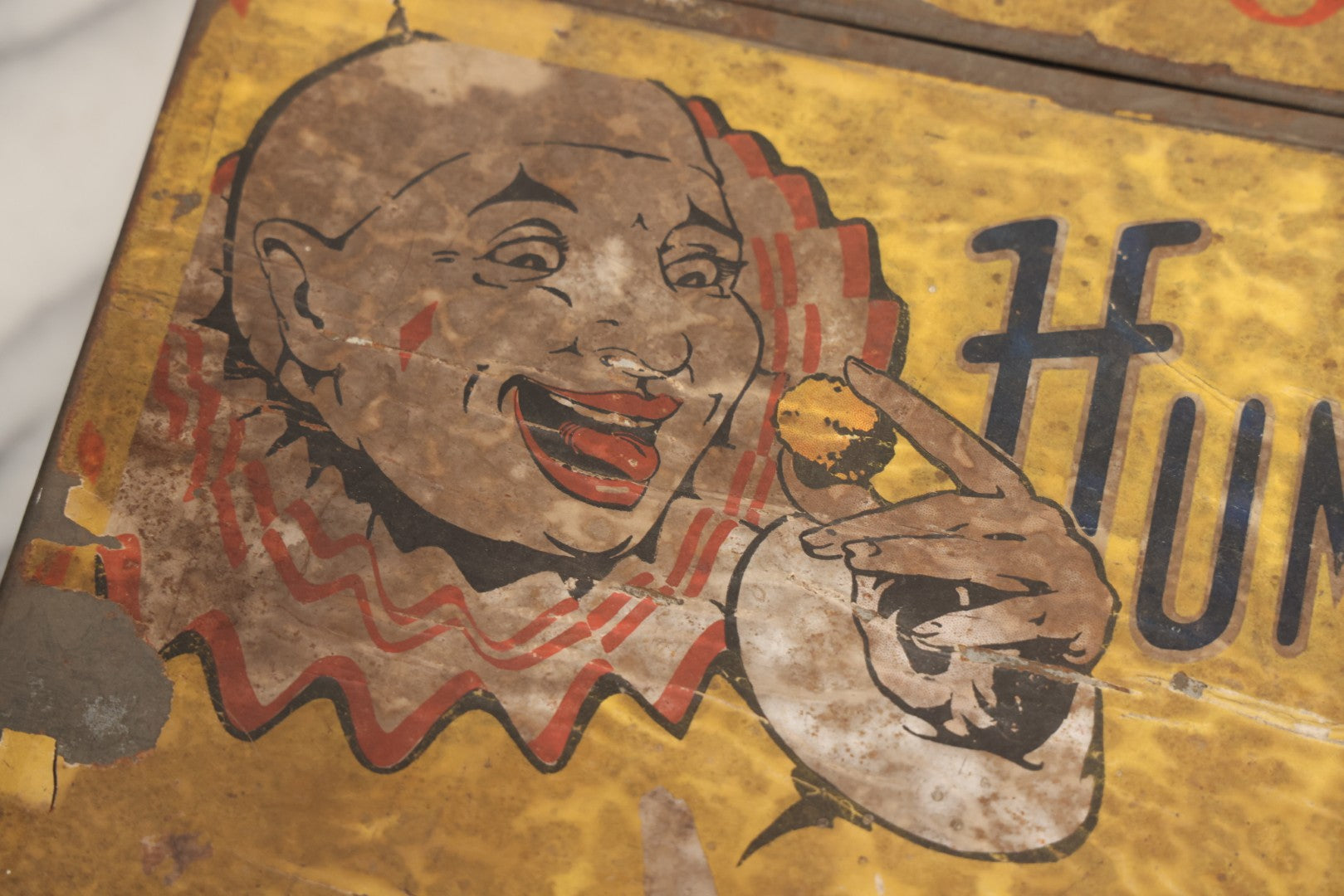 Lot 011 - Vintage Humpty-Dumpty Lumps, Cocoanut-Coated Candy Advertising Store Display Tin With Paper Labels, Clown Motif, "Everybody's Candy - The Candy That's Dandy," Liebenthal Bros. & Co., Note Severe Wear, Losses, Staining To Labels