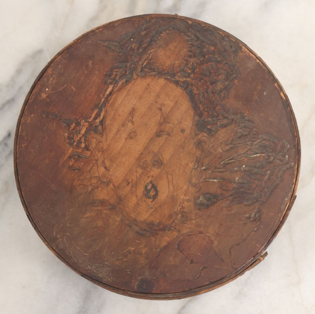 Lot 015 - Antique Folk Art Wooden Pantry Box With Comic, Startled Face Hand Carved Or Burned Into The Lid