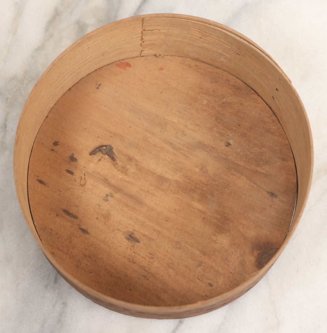 Lot 015 - Antique Folk Art Wooden Pantry Box With Comic, Startled Face Hand Carved Or Burned Into The Lid