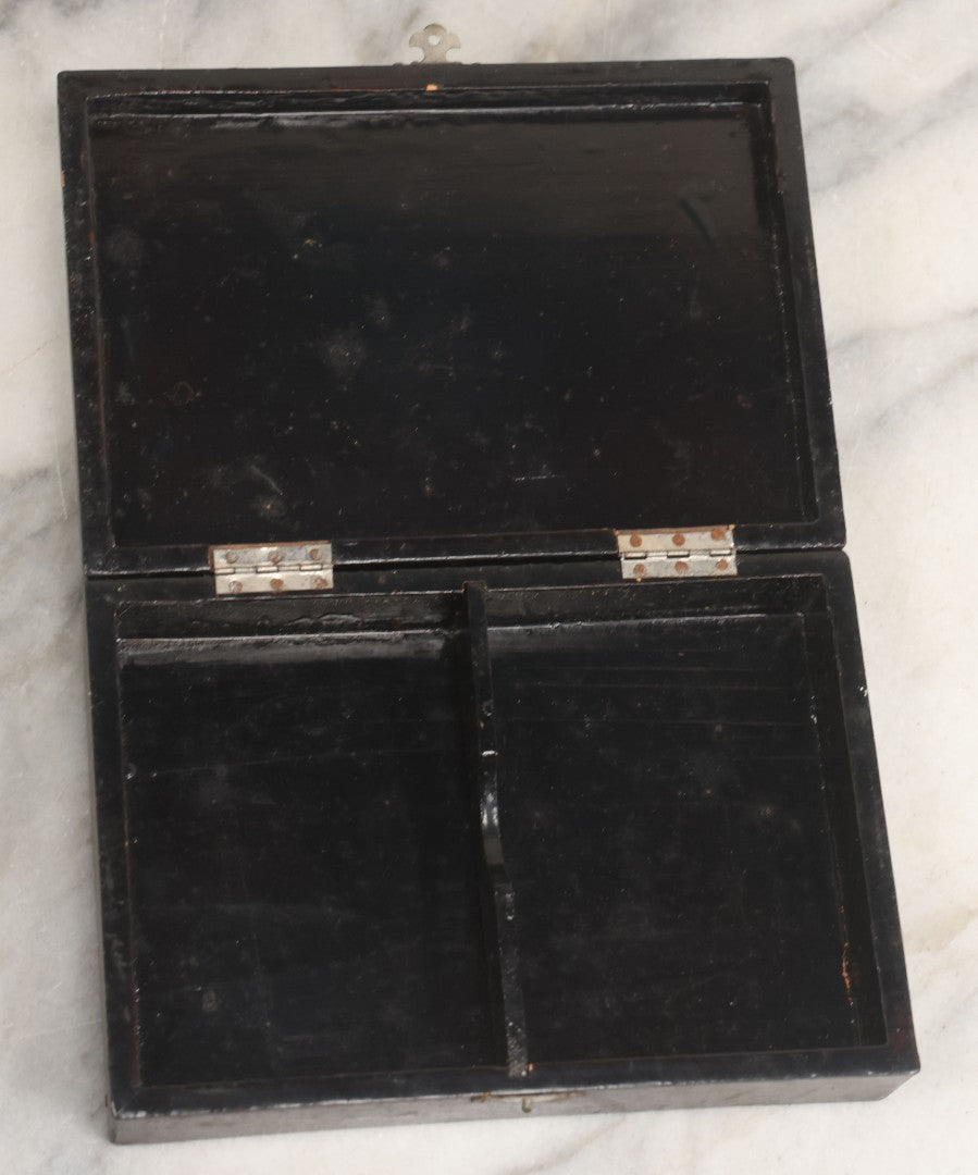 Lot 020 - Vintage Black Lacquered Playing Cards Box With Playing Cards Painted Lid, Divided Interior, Made In Japan