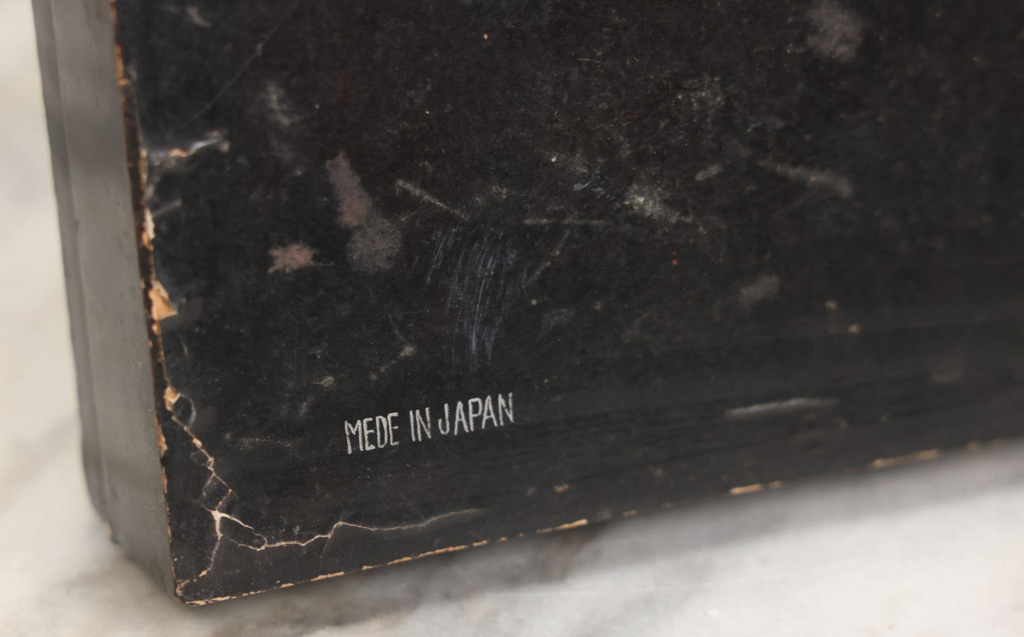 Lot 020 - Vintage Black Lacquered Playing Cards Box With Playing Cards Painted Lid, Divided Interior, Made In Japan