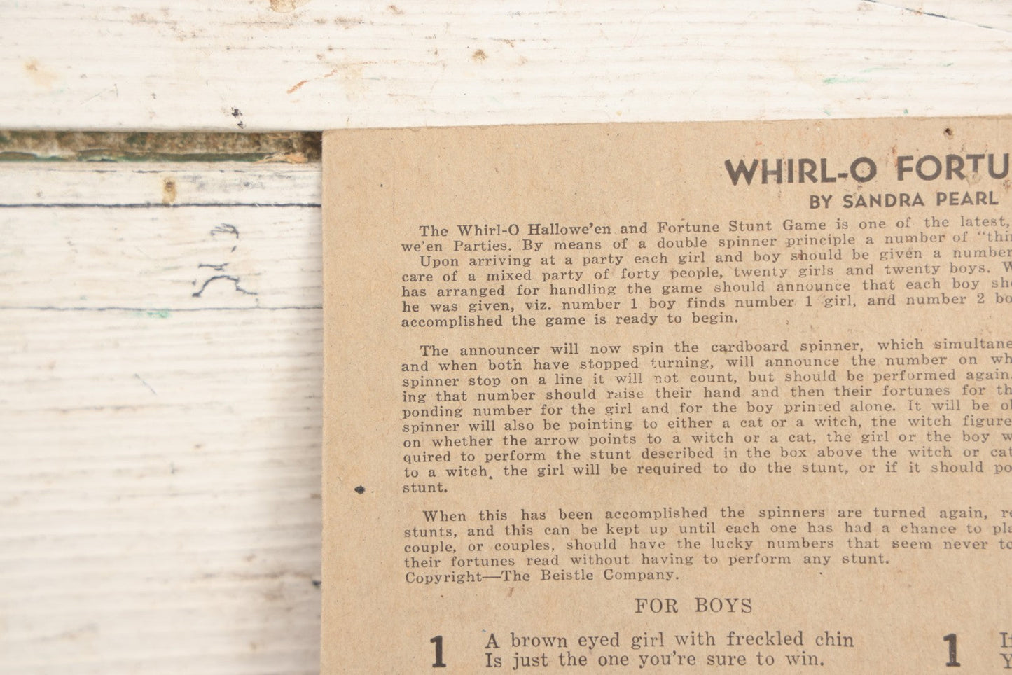 Lot 021 - Vintage Whirl-O Halloween Fortune And Stunt Game With Spinner, Laughing Cat And Pumpkin Motifs, "Whirl-O Fortunes" By Sandra Pearl, Manufactured By The Beistle Company, Made In U.S.A., Circa 1940s 