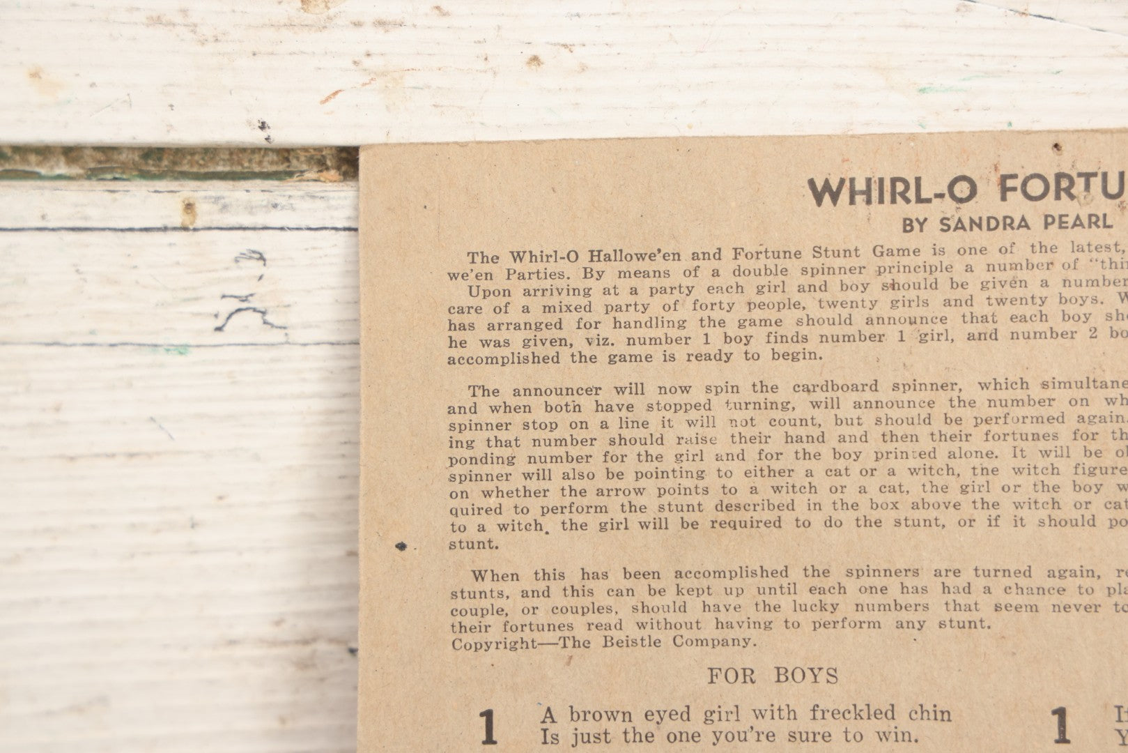 Lot 021 - Vintage Whirl-O Halloween Fortune And Stunt Game With Spinner, Laughing Cat And Pumpkin Motifs, "Whirl-O Fortunes" By Sandra Pearl, Manufactured By The Beistle Company, Made In U.S.A., Circa 1940s 