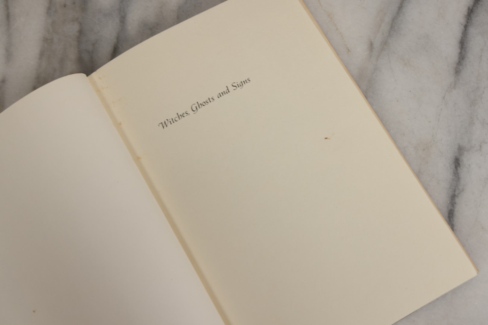Lot 024 - "Witches, Ghosts, And Signs: Folklore Of The Southern Appalachians" Vintage Book By Patrick W. Gainer, With Original Dust Jacket, First Edition, Seneca Books, Publisher, Grantsville, West Virginia, 1975