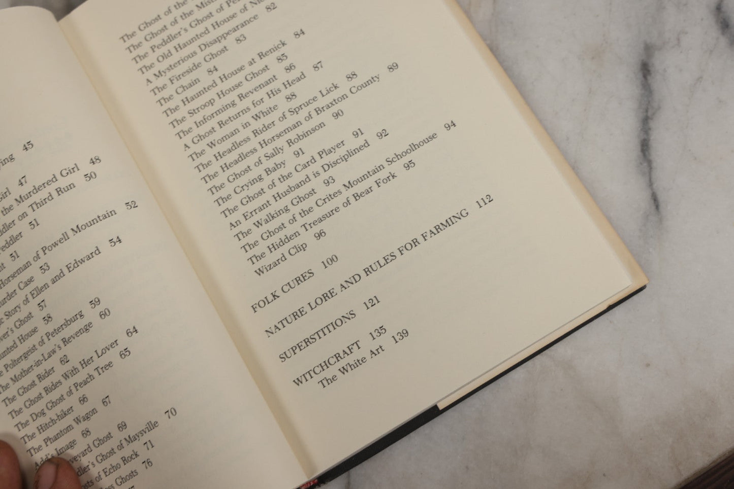 Lot 024 - "Witches, Ghosts, And Signs: Folklore Of The Southern Appalachians" Vintage Book By Patrick W. Gainer, With Original Dust Jacket, First Edition, Seneca Books, Publisher, Grantsville, West Virginia, 1975