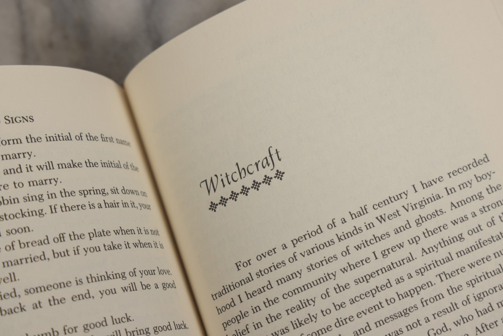 Lot 024 - "Witches, Ghosts, And Signs: Folklore Of The Southern Appalachians" Vintage Book By Patrick W. Gainer, With Original Dust Jacket, First Edition, Seneca Books, Publisher, Grantsville, West Virginia, 1975