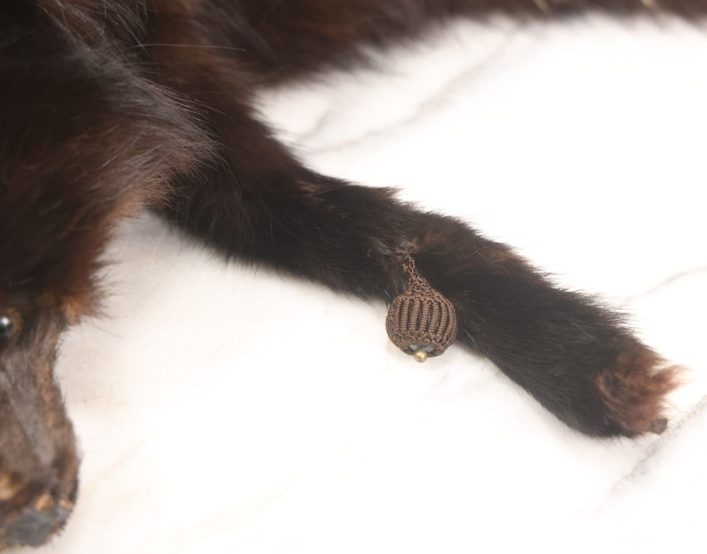 Lot 038 - Vintage Real Fur Fox Scarf, Manufactured By Frank L. Singer Furs, Peekskill, New York, Note Wear And Tear