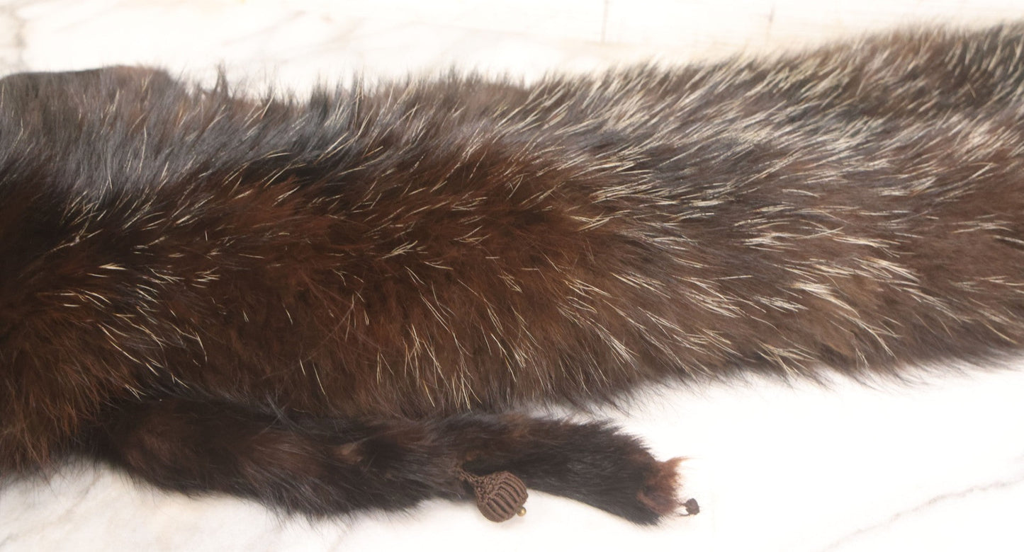 Lot 038 - Vintage Real Fur Fox Scarf, Manufactured By Frank L. Singer Furs, Peekskill, New York, Note Wear And Tear