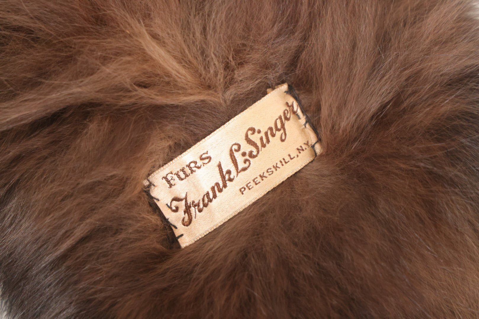 Lot 038 - Vintage Real Fur Fox Scarf, Manufactured By Frank L. Singer Furs, Peekskill, New York, Note Wear And Tear