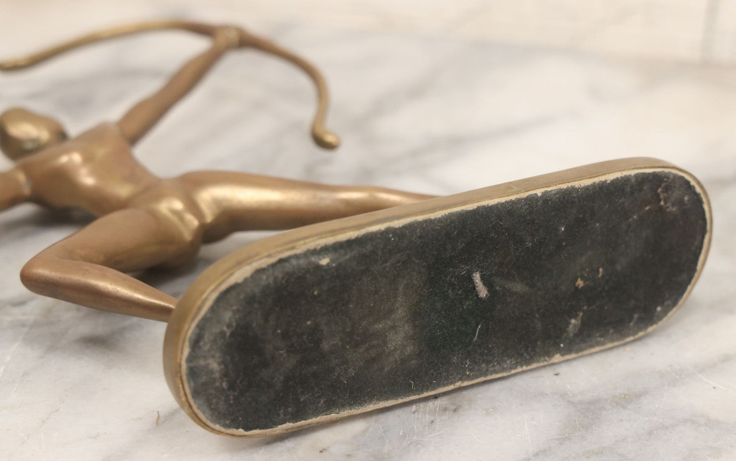 Lot 048 - Vintage Art Deco Cast Brass Archer Statue