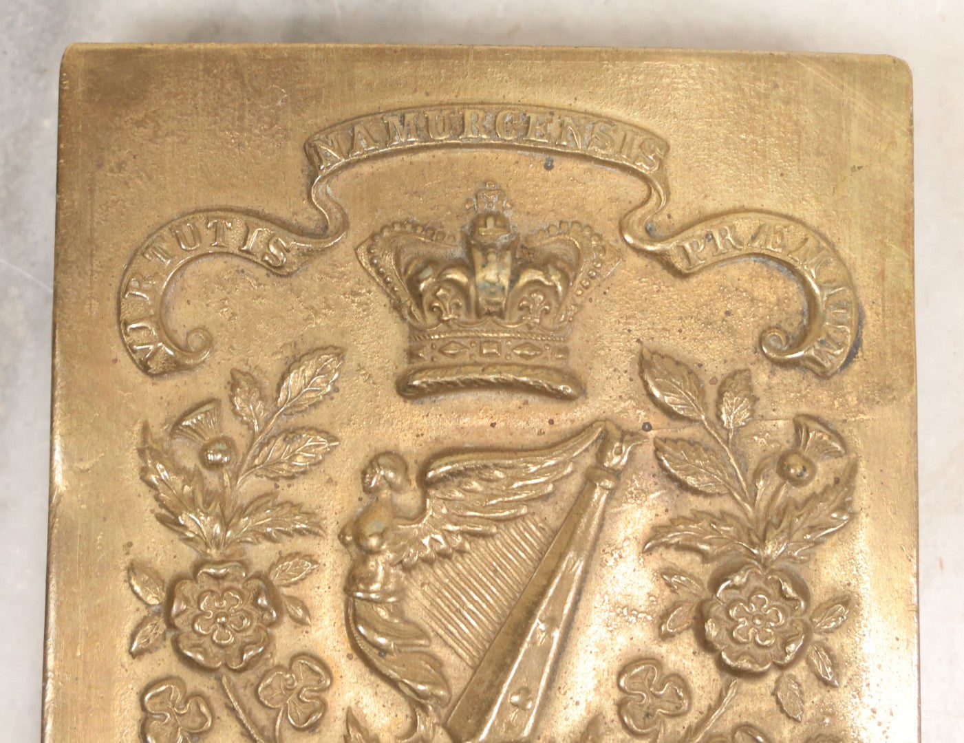 Lot 051 - Antique 18th Royal Irish Regiment Of Foot Brass Belt Plate With Crown, Harp, And Regimental Motto, With Applied Feet