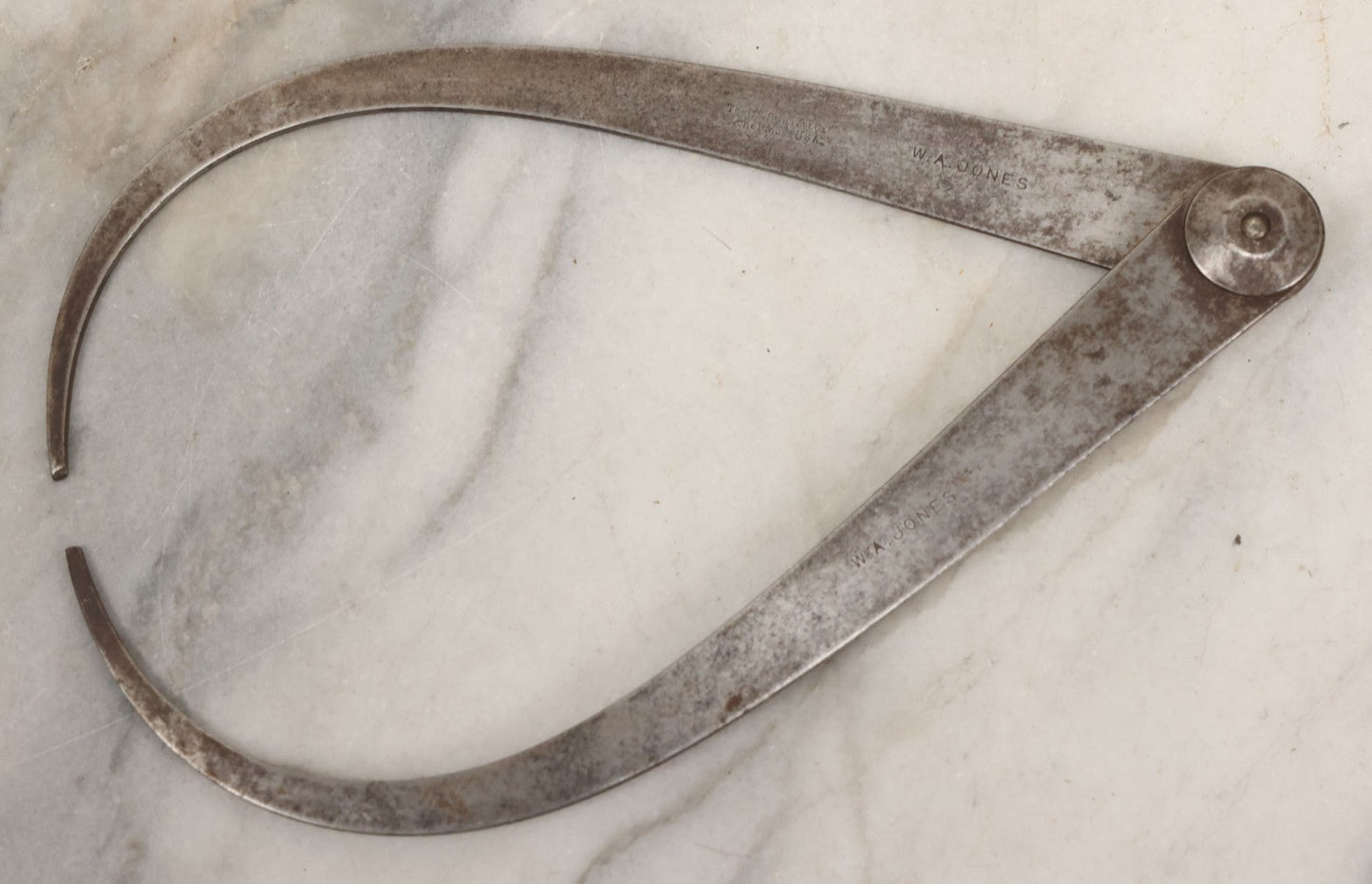 Lot 058 - Pair Of Antique Caliper Tools Manufactured By The L.S. Starrett Co, Athol, Massachusetts, Belonged To  W.A. Jones