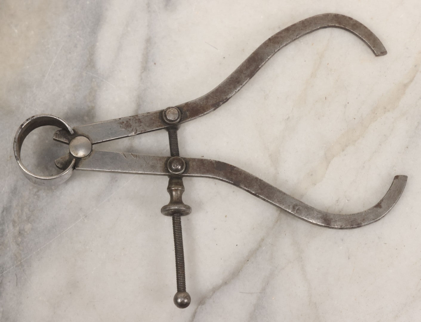 Lot 058 - Pair Of Antique Caliper Tools Manufactured By The L.S. Starrett Co, Athol, Massachusetts, Belonged To  W.A. Jones