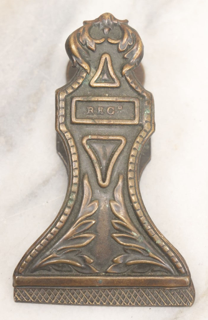 Lot 059 - Vintage Cast Brass Paper Clip With Foliate Design