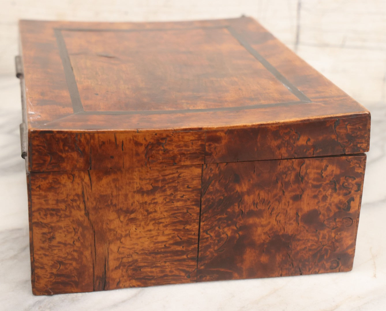 Lot 068 - Antique Burl Wood Inlaid Rectangular Box With Keyhole