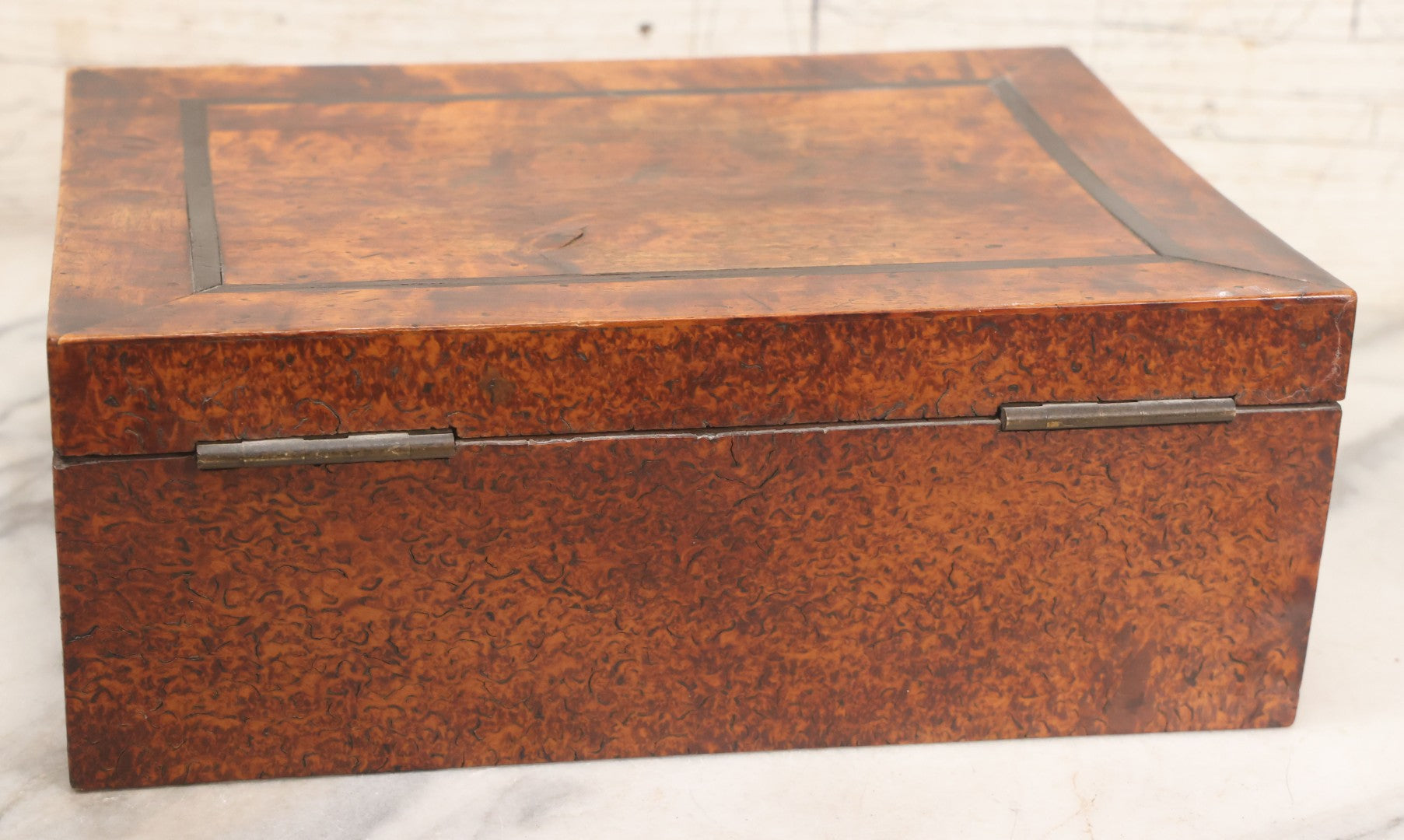 Lot 068 - Antique Burl Wood Inlaid Rectangular Box With Keyhole