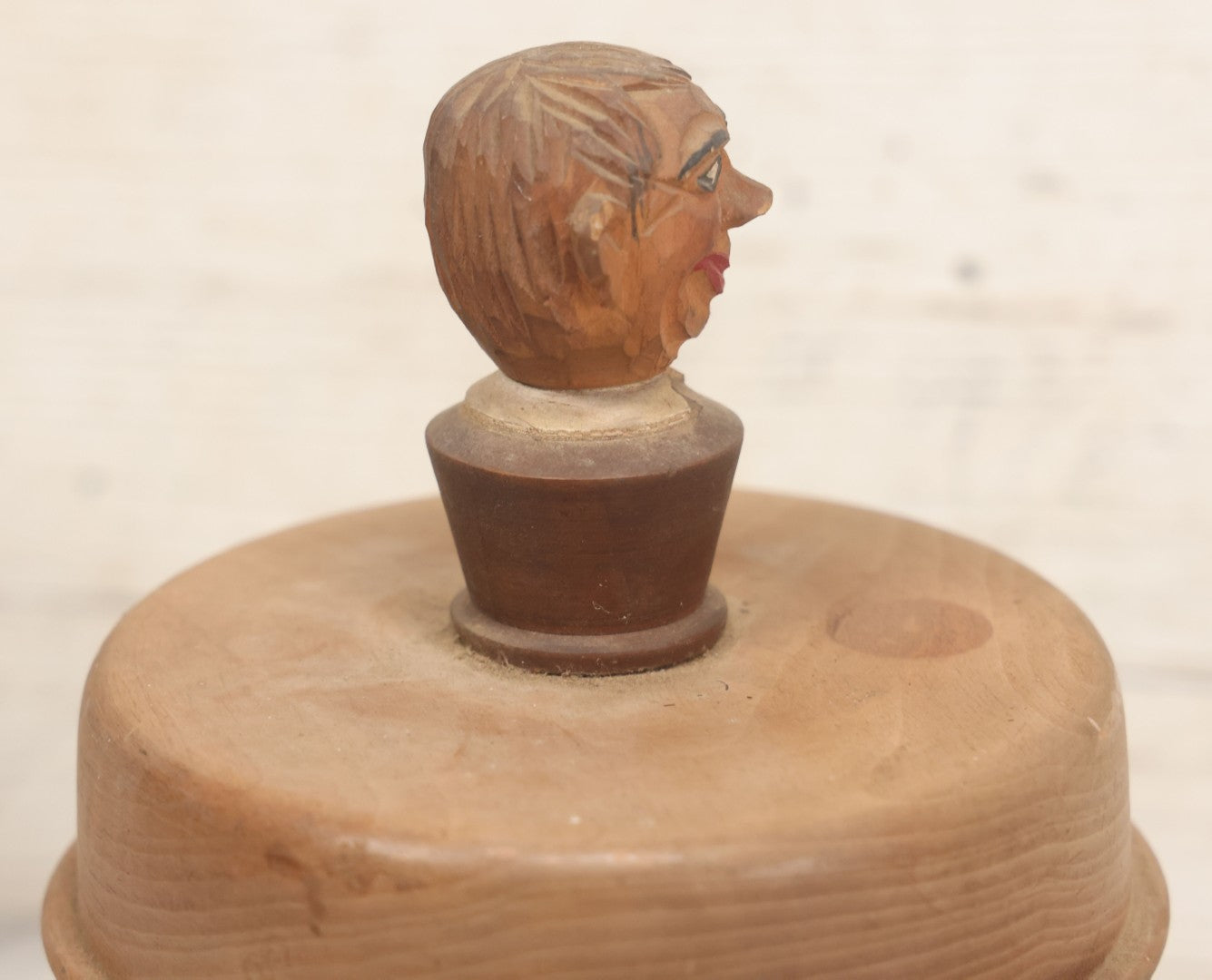 Lot 069 - Antique Folk Art Humidor With Cheeky Carved Man Head Handle On Lid, Divided Interior